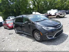 2C4RC1BG0KR612934 2019 CHRYSLER PACIFICA