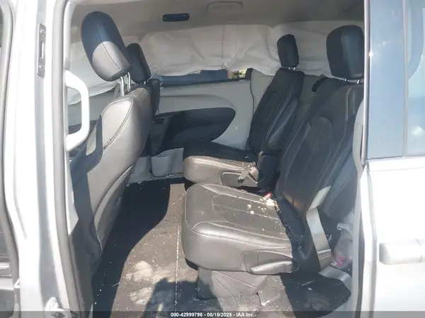 2C4RC1BG0KR617745 2019 CHRYSLER PACIFICA - Image 8