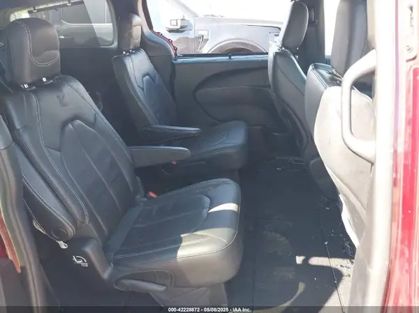 2C4RC1BG0KR638594 2019 CHRYSLER PACIFICA - Image 8