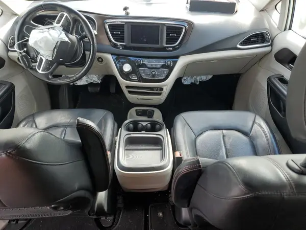 2C4RC1BG0KR650180 2019 CHRYSLER PACIFICA - Image 8