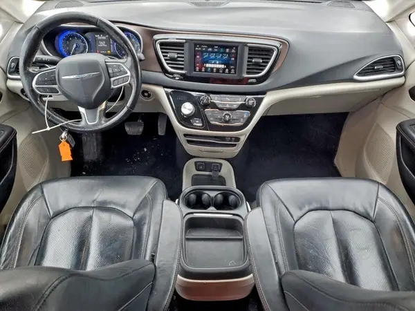 2C4RC1BG0KR650664 2019 CHRYSLER PACIFICA - Image 8