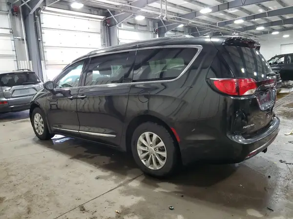 2C4RC1BG0KR651958 2019 CHRYSLER PACIFICA - Image 2