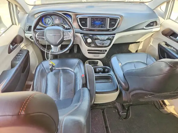 2C4RC1BG0KR665682 2019 CHRYSLER PACIFICA - Image 8