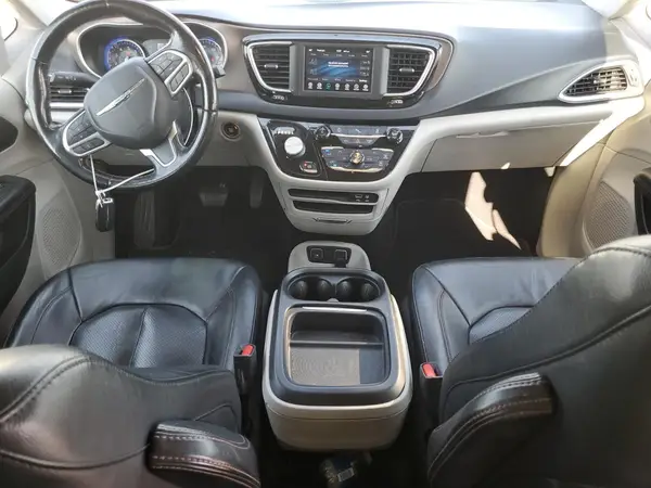 2C4RC1BG0KR680697 2019 CHRYSLER PACIFICA - Image 8