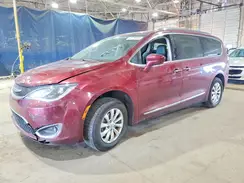 2C4RC1BG0KR685379 2019 CHRYSLER PACIFICA