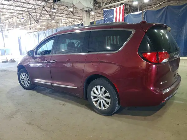 2C4RC1BG0KR685379 2019 CHRYSLER PACIFICA - Image 2