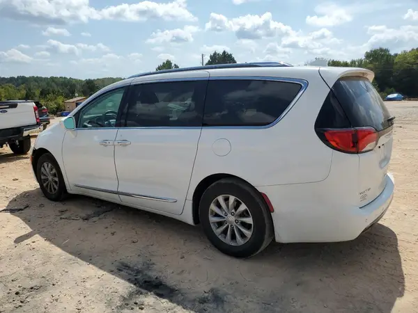 2C4RC1BG0KR704948 2019 CHRYSLER PACIFICA - Image 2
