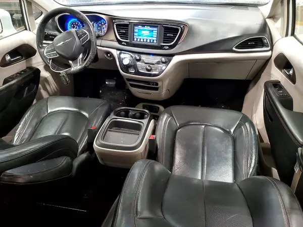 2C4RC1BG0KR721183 2019 CHRYSLER PACIFICA - Image 8