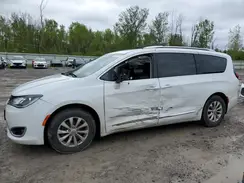 2C4RC1BG0KR731972 2019 CHRYSLER PACIFICA