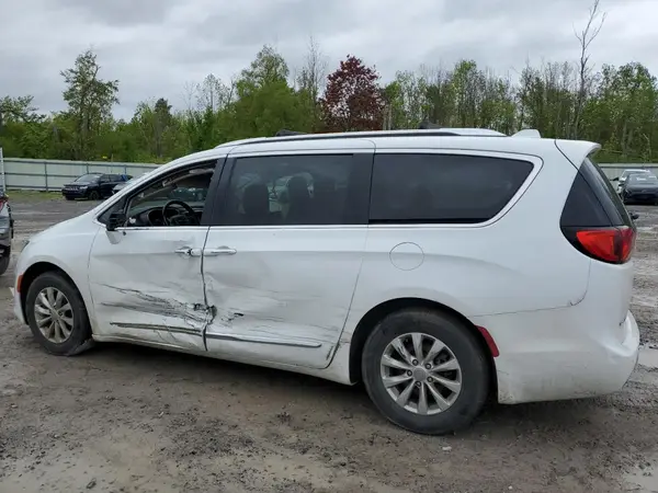 2C4RC1BG0KR731972 2019 CHRYSLER PACIFICA - Image 2