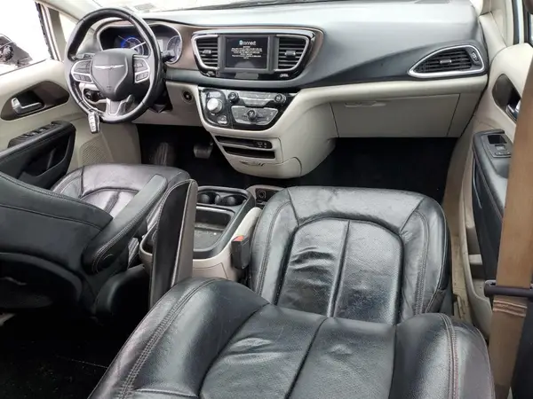 2C4RC1BG0KR731972 2019 CHRYSLER PACIFICA - Image 8