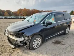 2C4RC1BG0KR732443 2019 CHRYSLER PACIFICA