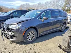 2C4RC1BG0KR733284 2019 CHRYSLER PACIFICA