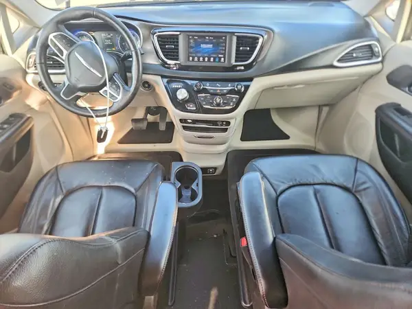 2C4RC1BG0LR104948 2020 CHRYSLER PACIFICA - Image 8