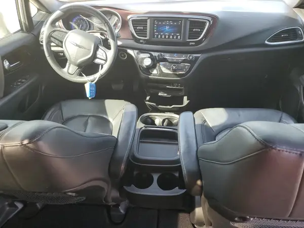 2C4RC1BG0LR105887 2020 CHRYSLER PACIFICA - Image 8