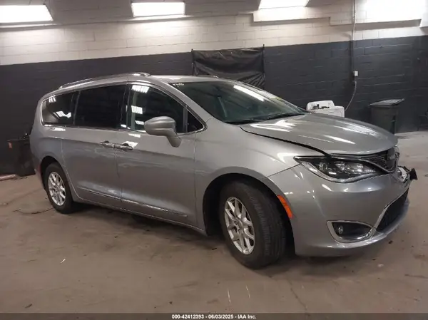 2C4RC1BG0LR106392 2020 CHRYSLER PACIFICA - Image 1