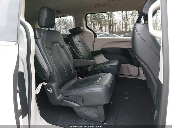 2C4RC1BG0LR114377 2020 CHRYSLER PACIFICA - Image 8