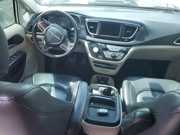 2C4RC1BG0LR115559 2020 CHRYSLER PACIFICA - Image 8