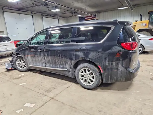 2C4RC1BG0LR172599 2020 CHRYSLER PACIFICA - Image 2
