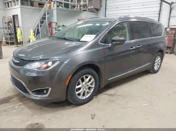 2C4RC1BG0LR192402 2020 CHRYSLER PACIFICA - Image 2
