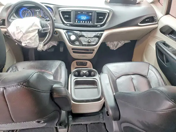 2C4RC1BG0LR200417 2020 CHRYSLER PACIFICA - Image 8