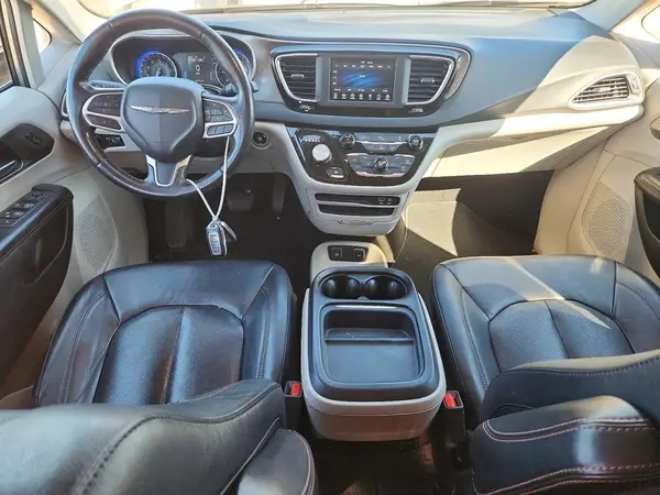2C4RC1BG0LR268801 2020 CHRYSLER PACIFICA - Image 8