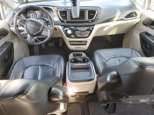 2C4RC1BG0LR271245 2020 CHRYSLER PACIFICA - Image 8