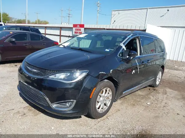 2C4RC1BG0LR276333 2020 CHRYSLER PACIFICA - Image 2
