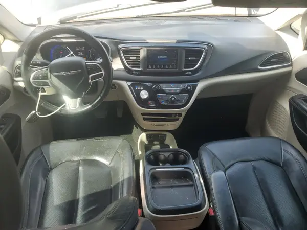 2C4RC1BG0LR279250 2020 CHRYSLER PACIFICA - Image 8