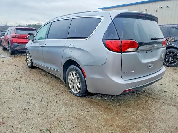 2C4RC1BG0LR280074 2020 CHRYSLER PACIFICA - Image 2