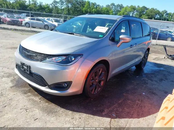 2C4RC1BG0LR290636 2020 CHRYSLER PACIFICA - Image 2