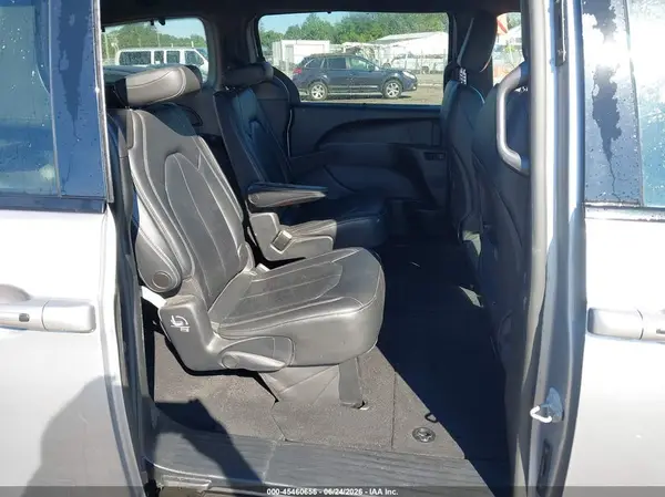 2C4RC1BG0LR290636 2020 CHRYSLER PACIFICA - Image 8