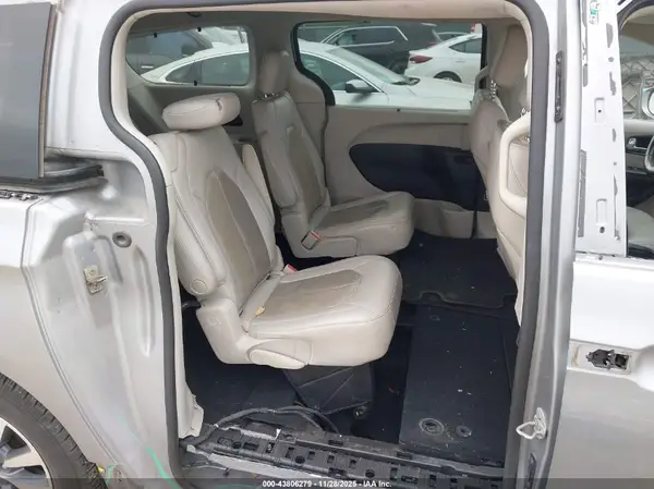 2C4RC1BG0MR515249 2021 CHRYSLER PACIFICA - Image 8