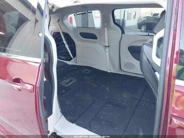 2C4RC1BG0MR528356 2021 CHRYSLER PACIFICA - Image 8
