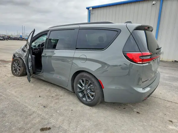 2C4RC1BG0MR553323 2021 CHRYSLER PACIFICA - Image 2