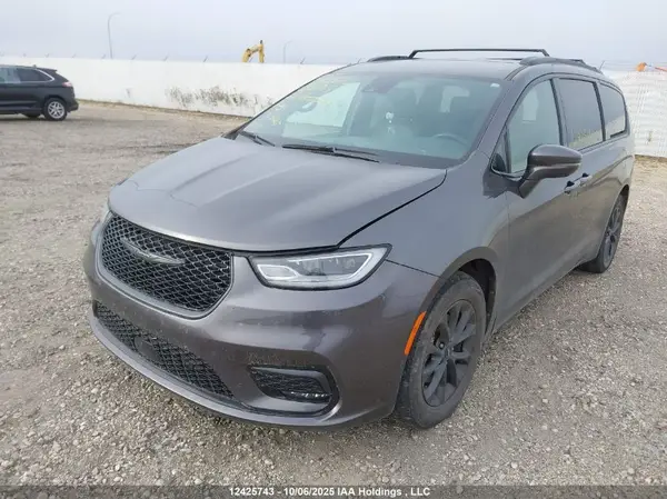 2C4RC1BG0NR121915 2022 CHRYSLER PACIFICA - Image 2