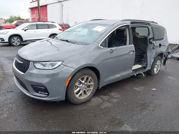 2C4RC1BG0NR138603 2022 CHRYSLER PACIFICA - Image 2