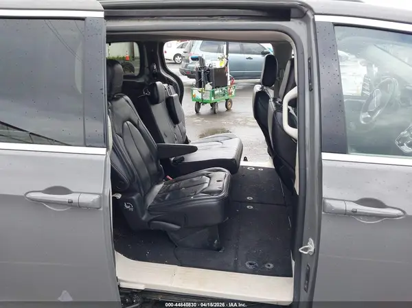 2C4RC1BG0NR138603 2022 CHRYSLER PACIFICA - Image 8