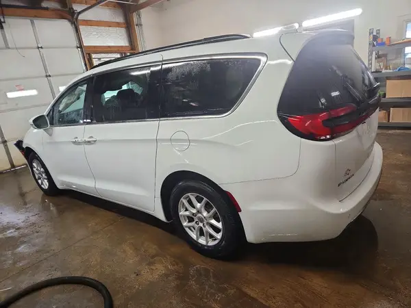 2C4RC1BG0NR154705 2022 CHRYSLER PACIFICA - Image 2