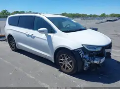 2C4RC1BG0NR162433 2022 CHRYSLER PACIFICA