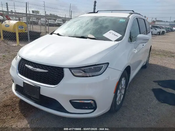 2C4RC1BG0NR169379 2022 CHRYSLER PACIFICA - Image 2