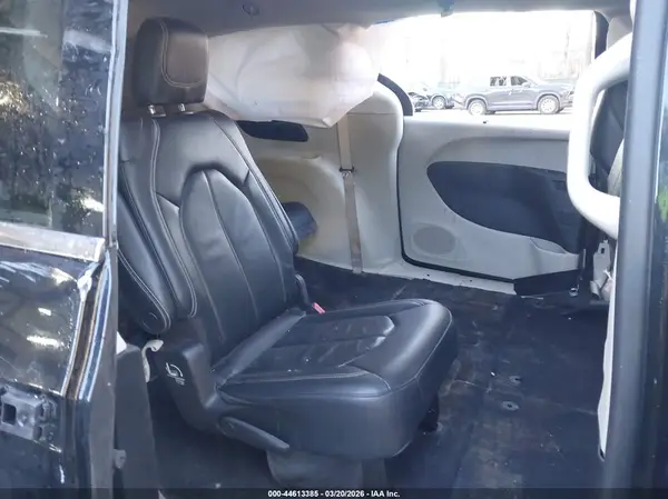 2C4RC1BG0NR206530 2022 CHRYSLER PACIFICA - Image 8