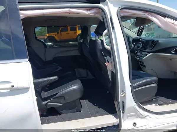 2C4RC1BG0NR223490 2022 CHRYSLER PACIFICA - Image 8