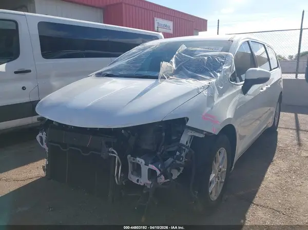 2C4RC1BG0PR504997 2023 CHRYSLER PACIFICA - Image 2