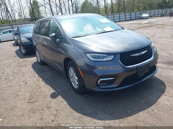 2C4RC1BG0PR529219 2023 CHRYSLER PACIFICA - Image 1