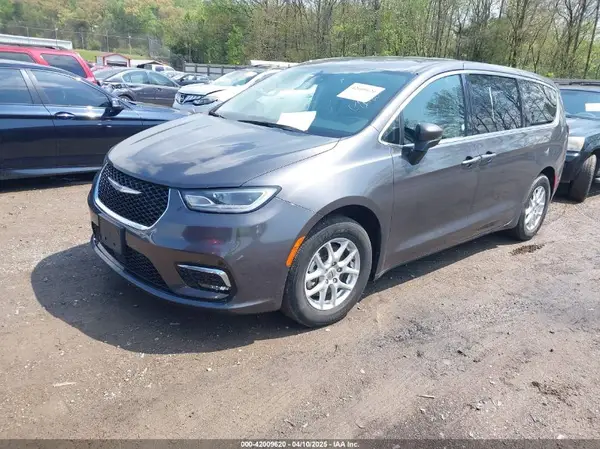 2C4RC1BG0PR529219 2023 CHRYSLER PACIFICA - Image 2