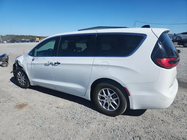 2C4RC1BG0PR564035 2023 CHRYSLER PACIFICA - Image 2