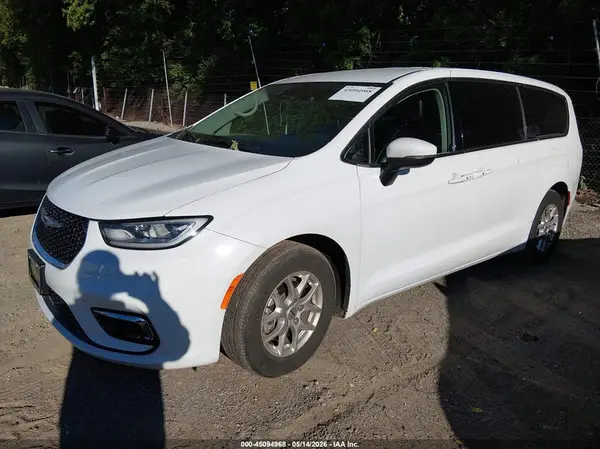 2C4RC1BG0PR590229 2023 CHRYSLER PACIFICA - Image 2