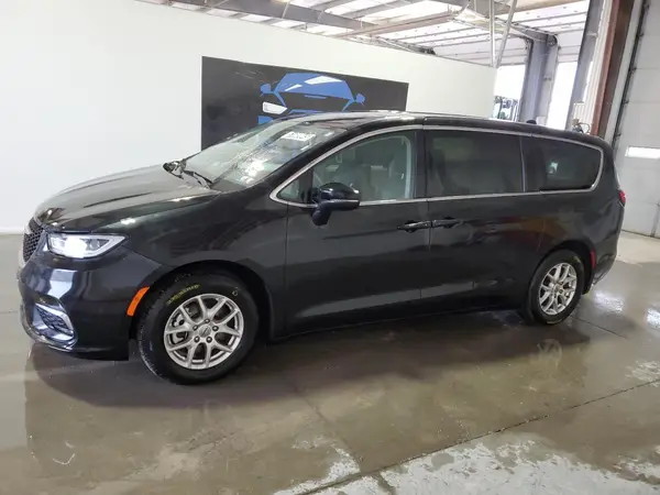 2C4RC1BG0PR593812 2023 CHRYSLER PACIFICA - Image 1