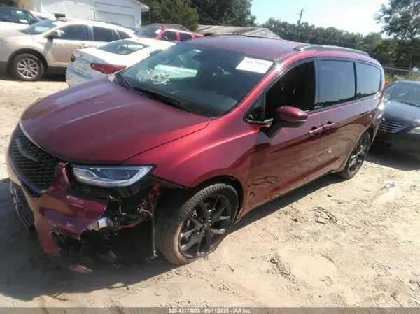 2C4RC1BG0PR603285 2023 CHRYSLER PACIFICA - Image 2